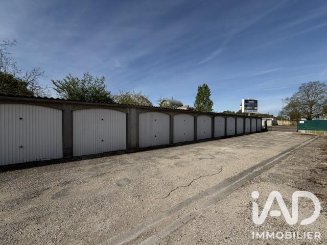 Garage vente à Sens