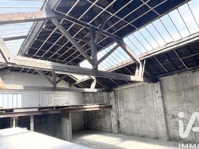Garage vente à Saint-Étienne, Saint-etienne