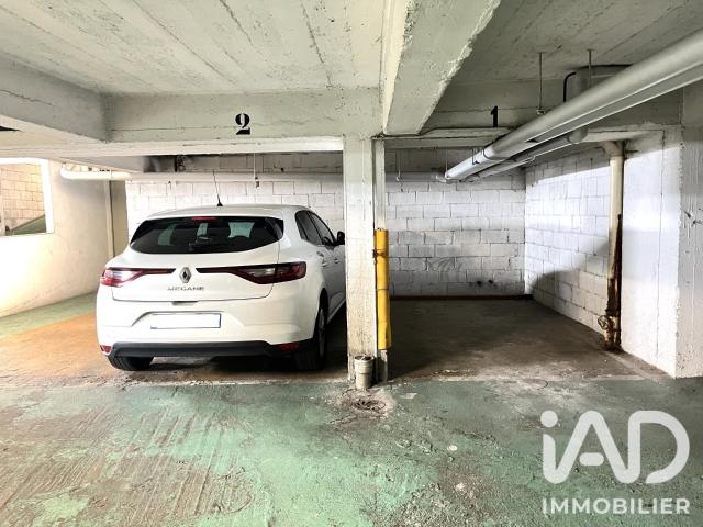 Garage vente à Paris, Île-de-France