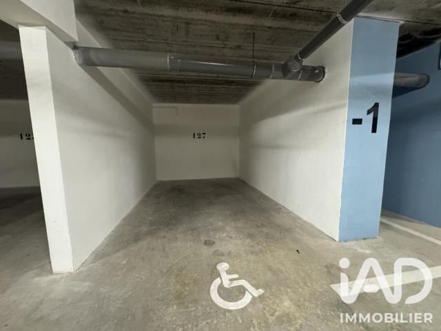 Garage vente à Quartier Centre Ville, Reims