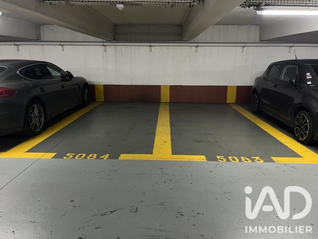 Garage vente à Paris, Île-de-France