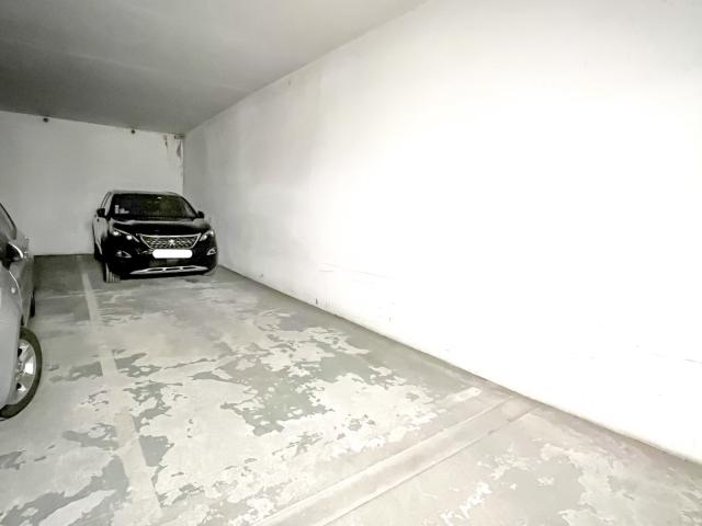 Garage vente à Nanterre, Levallois-perret