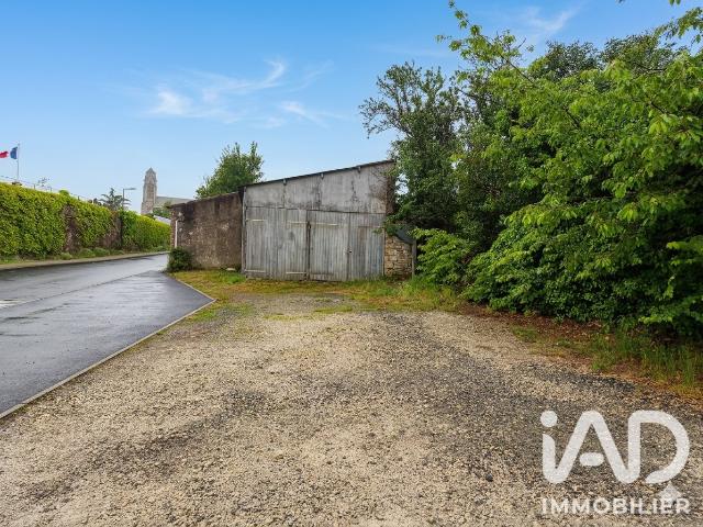 Garage vente à Nantes, Vallet