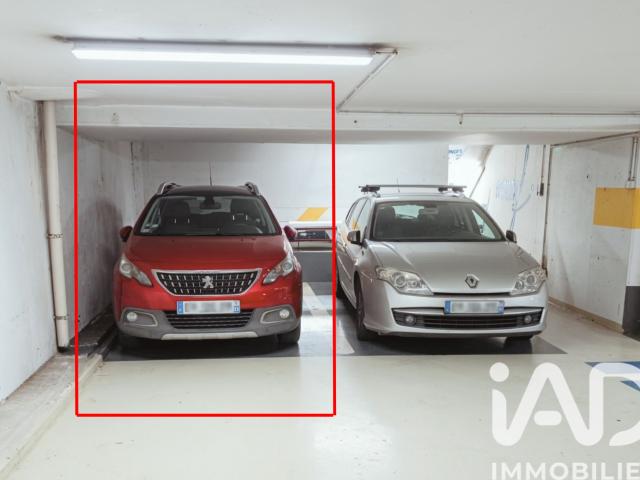 Garage vente à Paris, Île-de-France