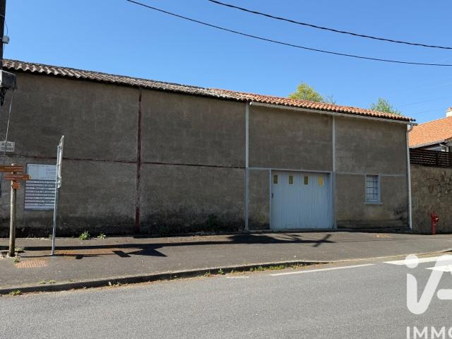 Garage vente à Nantes, La Chapelle-basse-mer