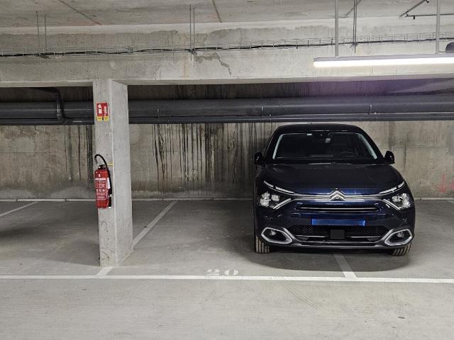Garage vente à Saint-Germain-en-Laye, Verneuil-sur-seine
