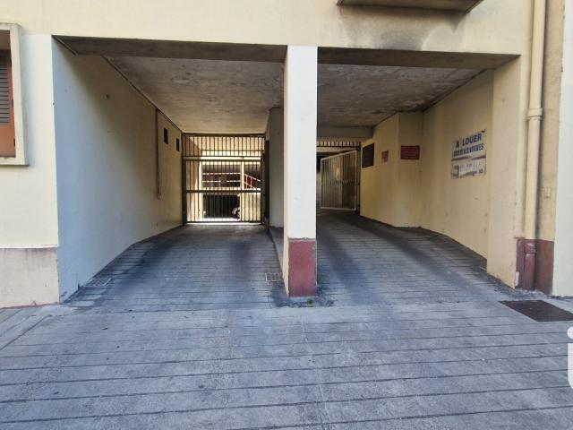 Garage vente à Grenoble