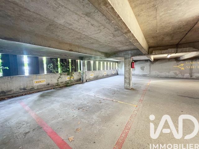 Garage vente à Pontoise, Cergy
