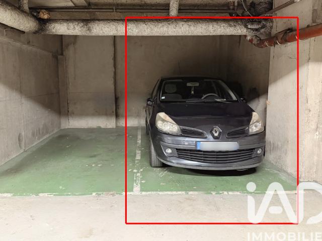 Garage vente à Paris, Île-de-France