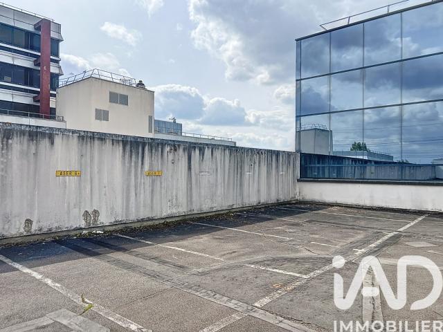 Garage vente à Pontoise, Cergy