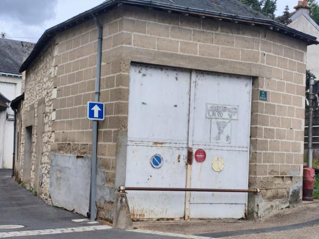 Garage vente à Chinon, L'ile-bouchard