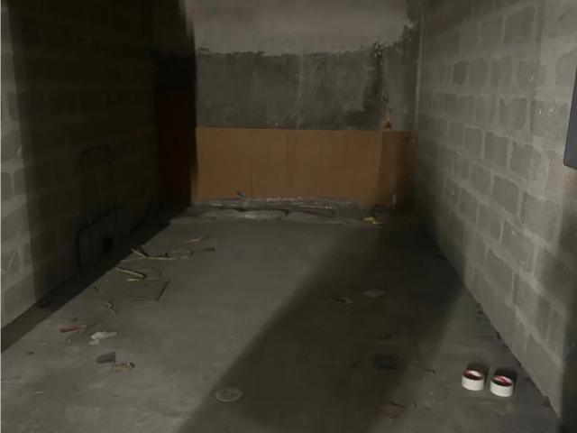 Garage vente à Paris, Île-de-France