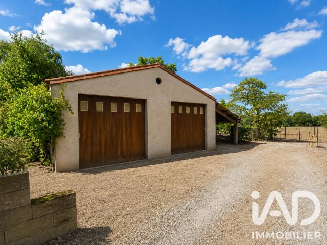 Garage vente à La Roche-sur-Yon, Chauché
