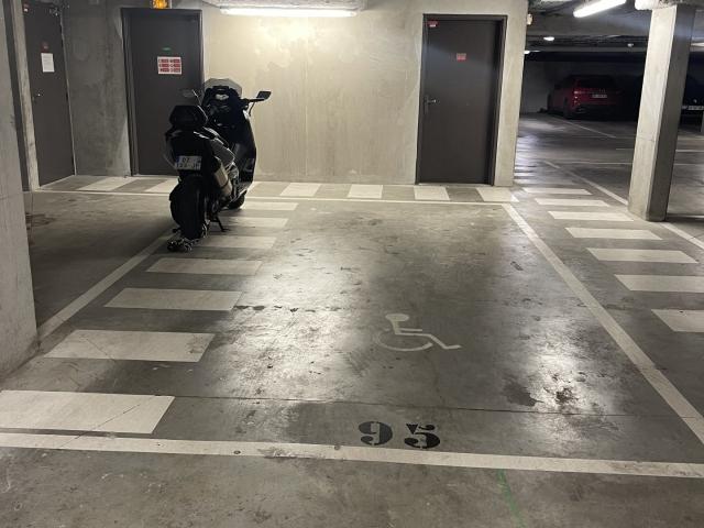 Garage vente à Pontoise, Cergy