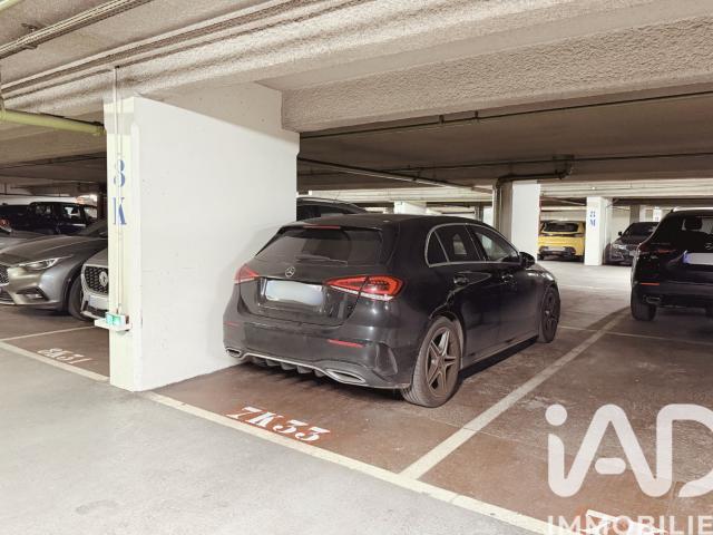 Garage vente à Paris, Île-de-France