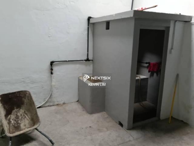 Shop for rent in Georgetown, Penang