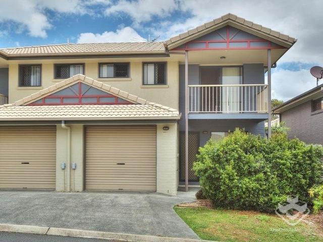 Townhouse for rent in Toombul, Queensland