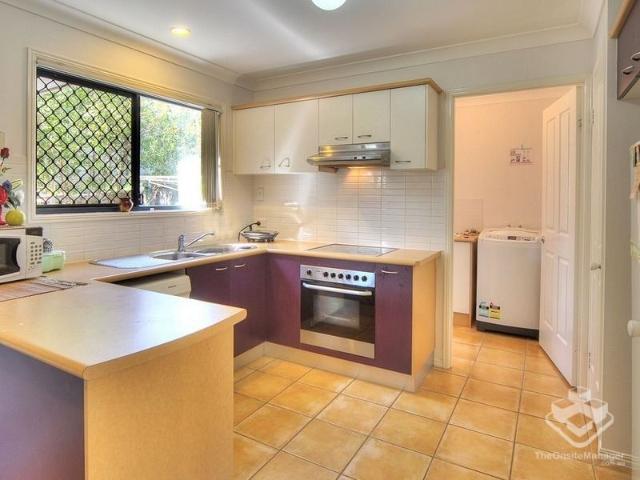 Townhouse for rent in Toombul, Queensland