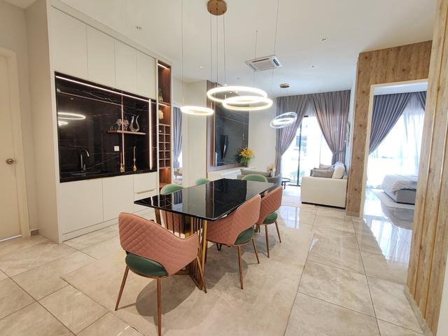 Serviced Residence for sale in Malaka