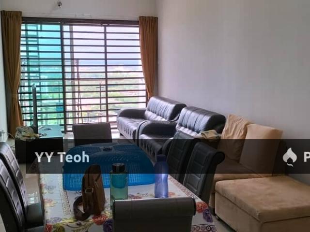 Condominium for sale in Malaka