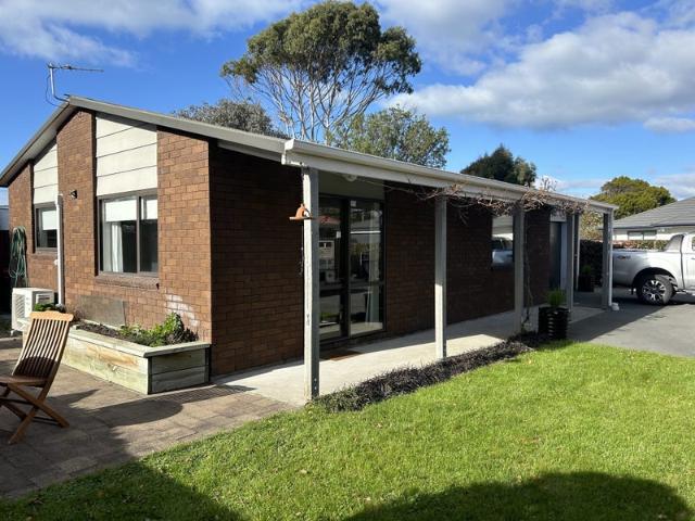 House for rent in Parklands, Christchurch