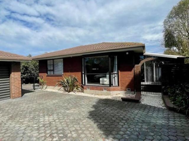 House for rent in Parklands, Christchurch