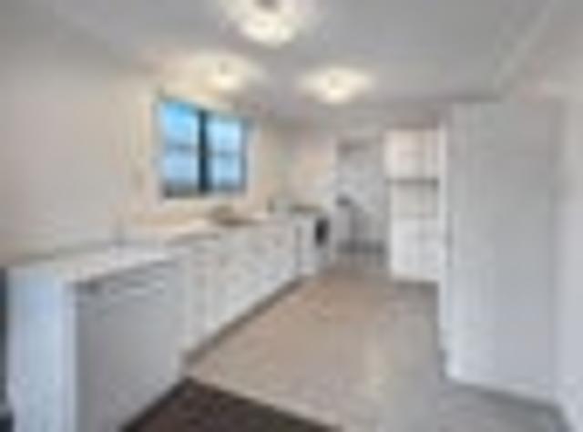 House for rent in Chaslands, Canterbury