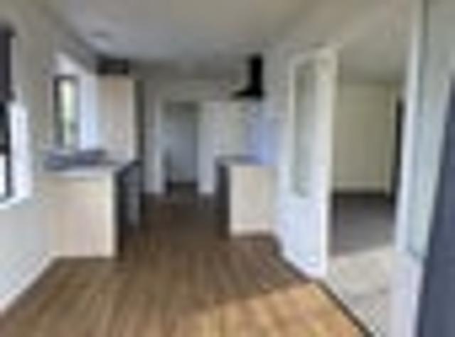 House for rent in Chaslands, Canterbury
