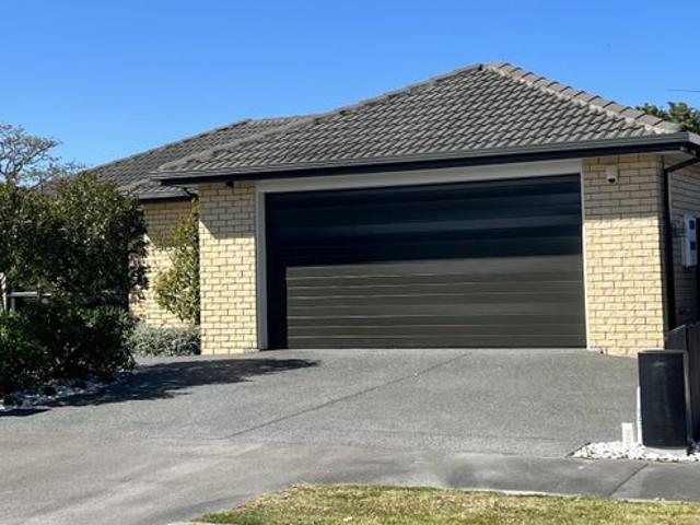 House for rent in Chaslands, Canterbury