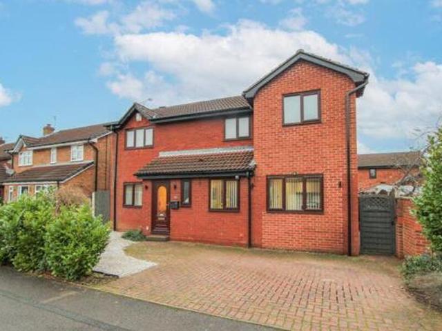 House for sale in Littleworth, Doncaster