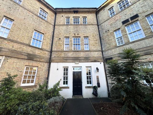 Apartment for rent in City Fields, West Yorkshire