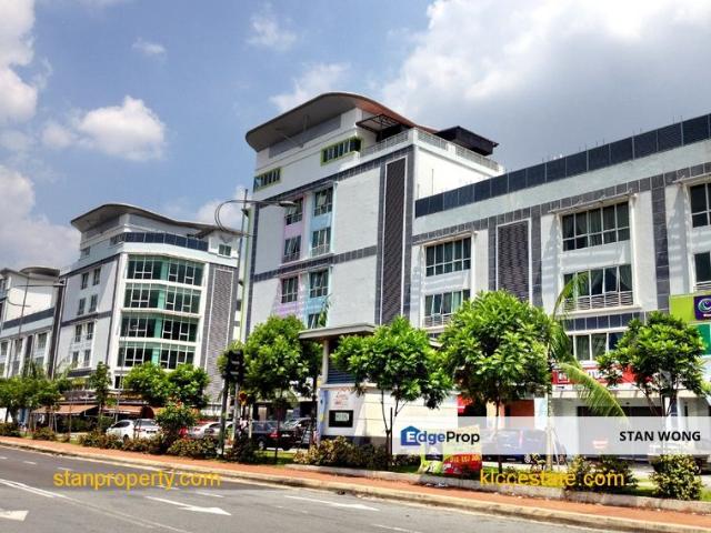 Shop for sale in Petaling, Damansara Damai