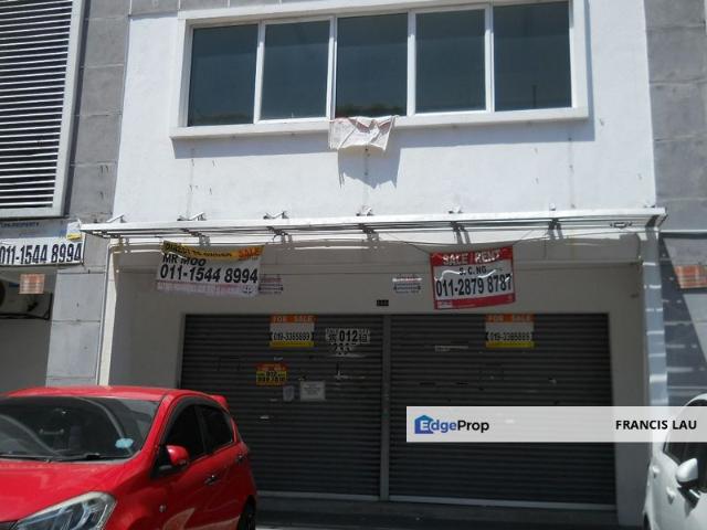 Shop for sale in Petaling, Damansara Damai