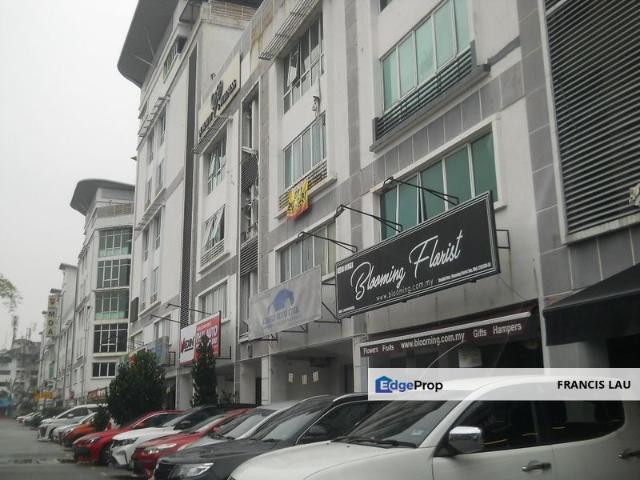 Shop for sale in Petaling, Damansara Damai