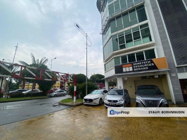 Shop for sale in Petaling, Damansara Damai