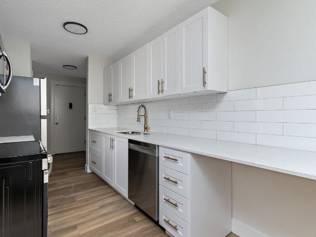 Apartment for rent in Wedgewood, Alberta