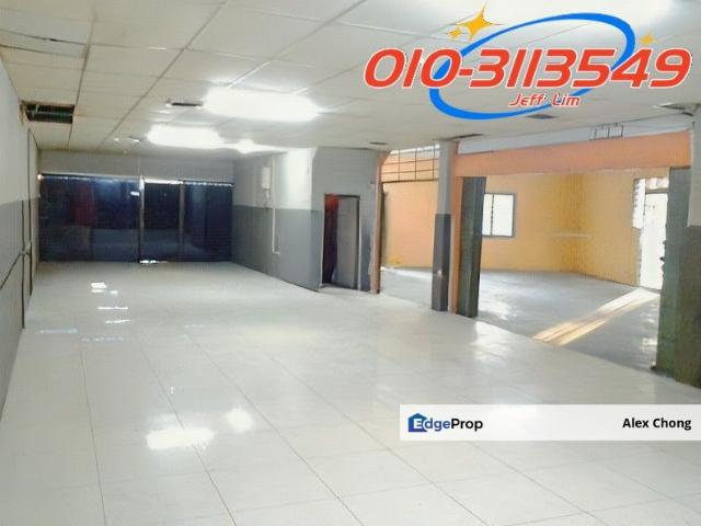 Shop for rent in Country Heights Damansara, Kuala Lumpur