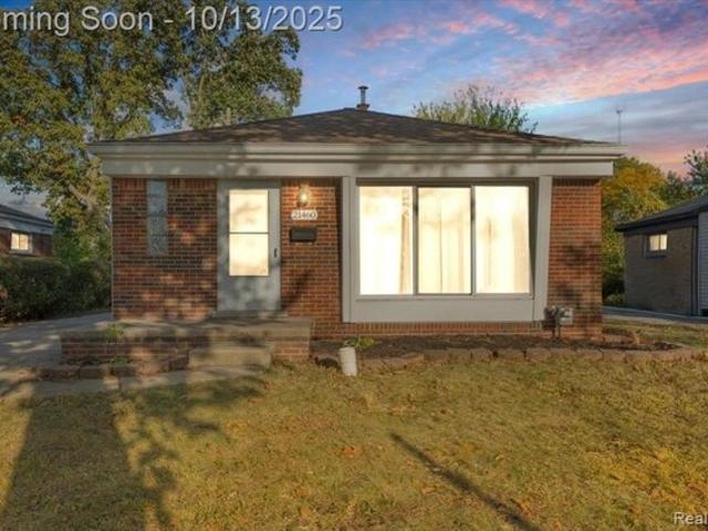 House for sale in Oak Park, Michigan