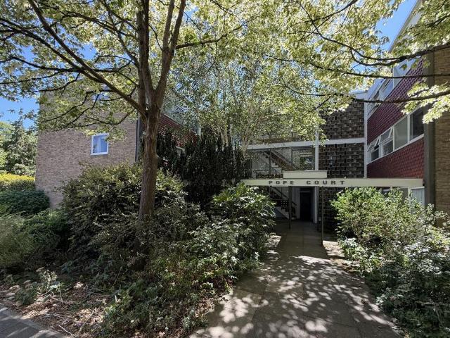 Apartment for rent in Ham, Greater London
