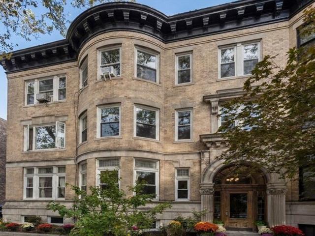 Condo for sale in North Brookline, Brookline