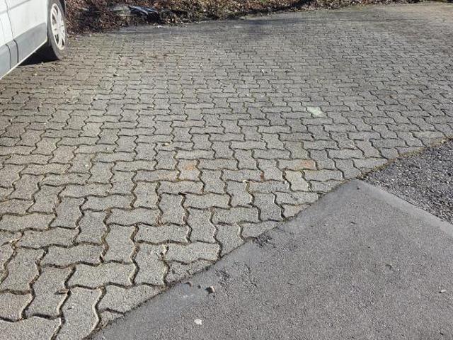 Garage mieten in Bottmingen, Basel-Landschaft