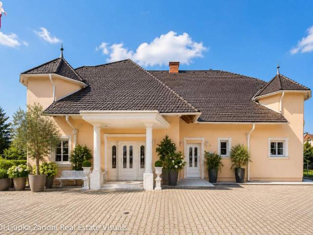 Haus kaufen in Mödling, Niederösterreich
