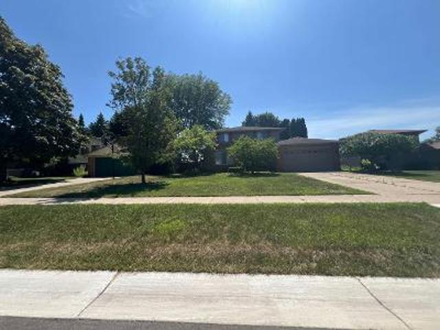 House for sale in Waterford, Michigan