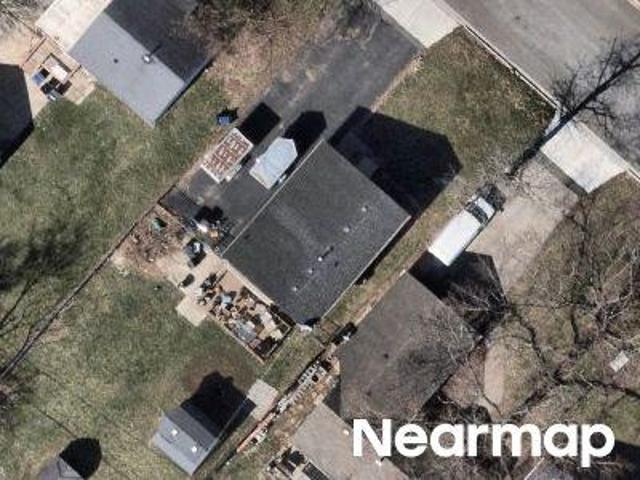 House for sale in Crest Hill, Illinois