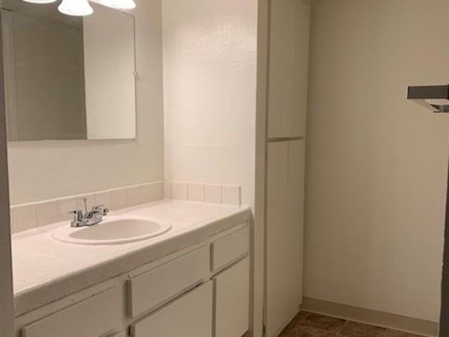 Apartment for rent in Bakersfield, California