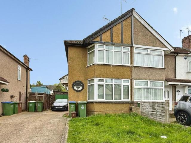House for rent in Barnehurst, Greater London