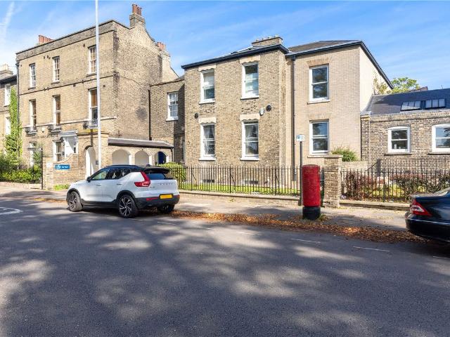 Apartment for rent in The Kite, Arbury