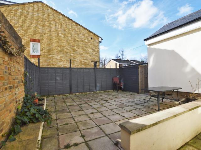 Apartment for rent in Penge, Greater London