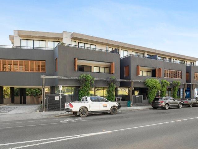 Apartment for sale in Glen Iris, Melbourne