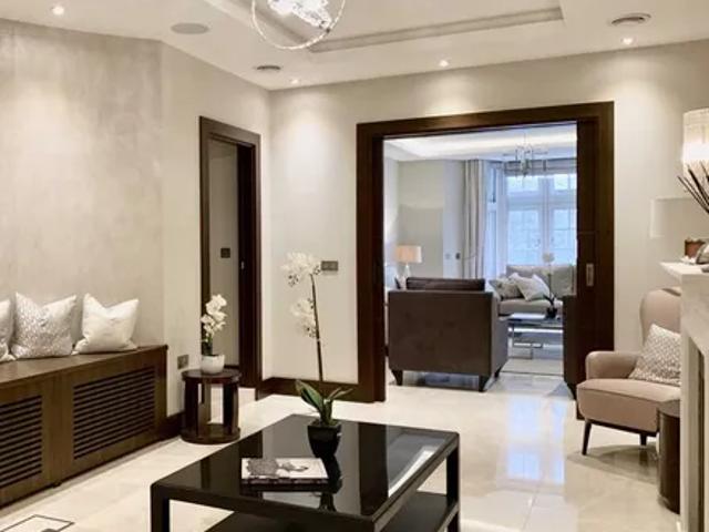 Apartment for rent in Belgravia, Greater London